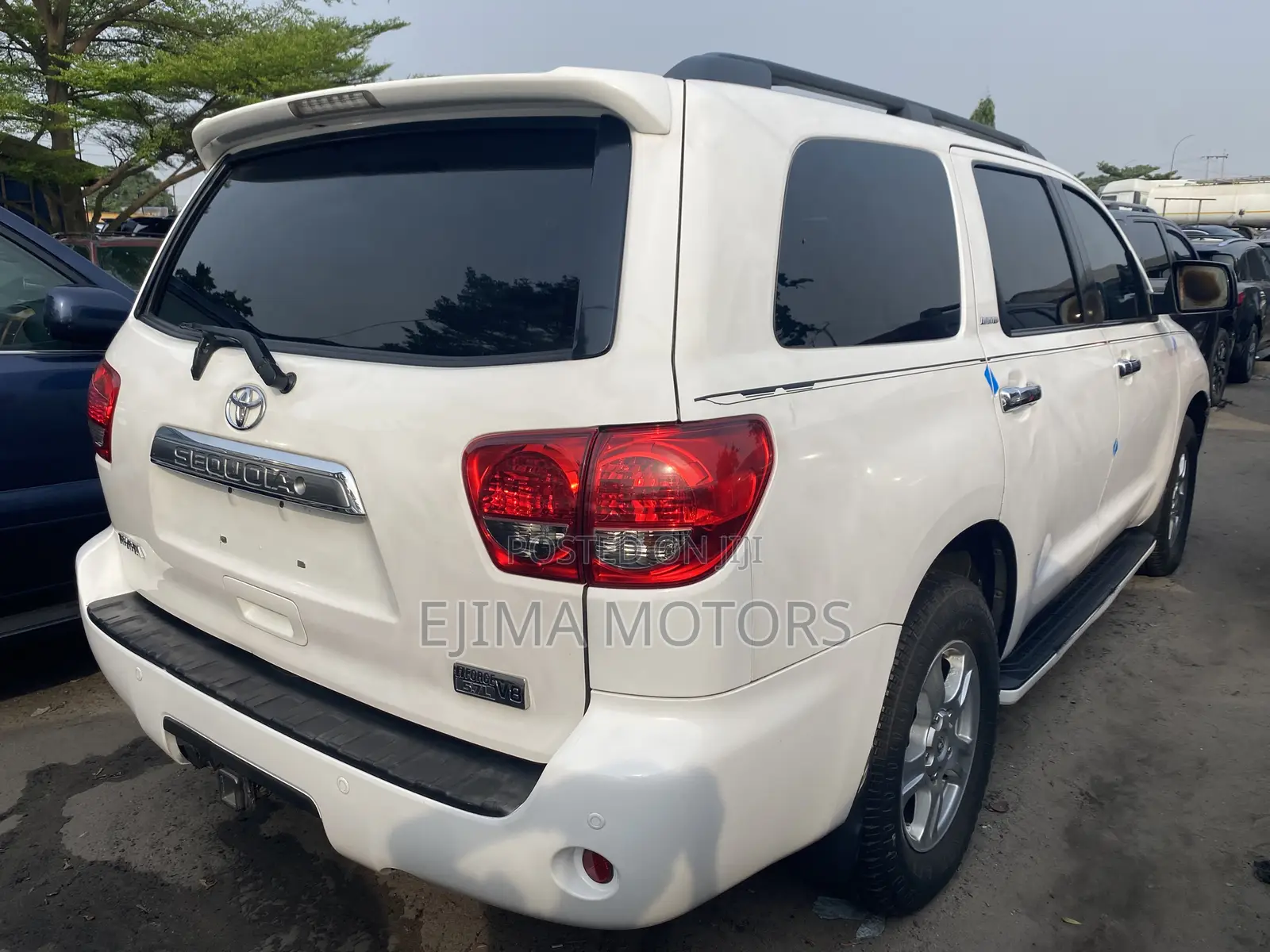 Toyota Sequoia 2008 White