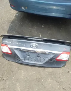 Boot Toyota Corolla 2012
