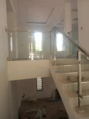 Oro Sircase Glass Handrail