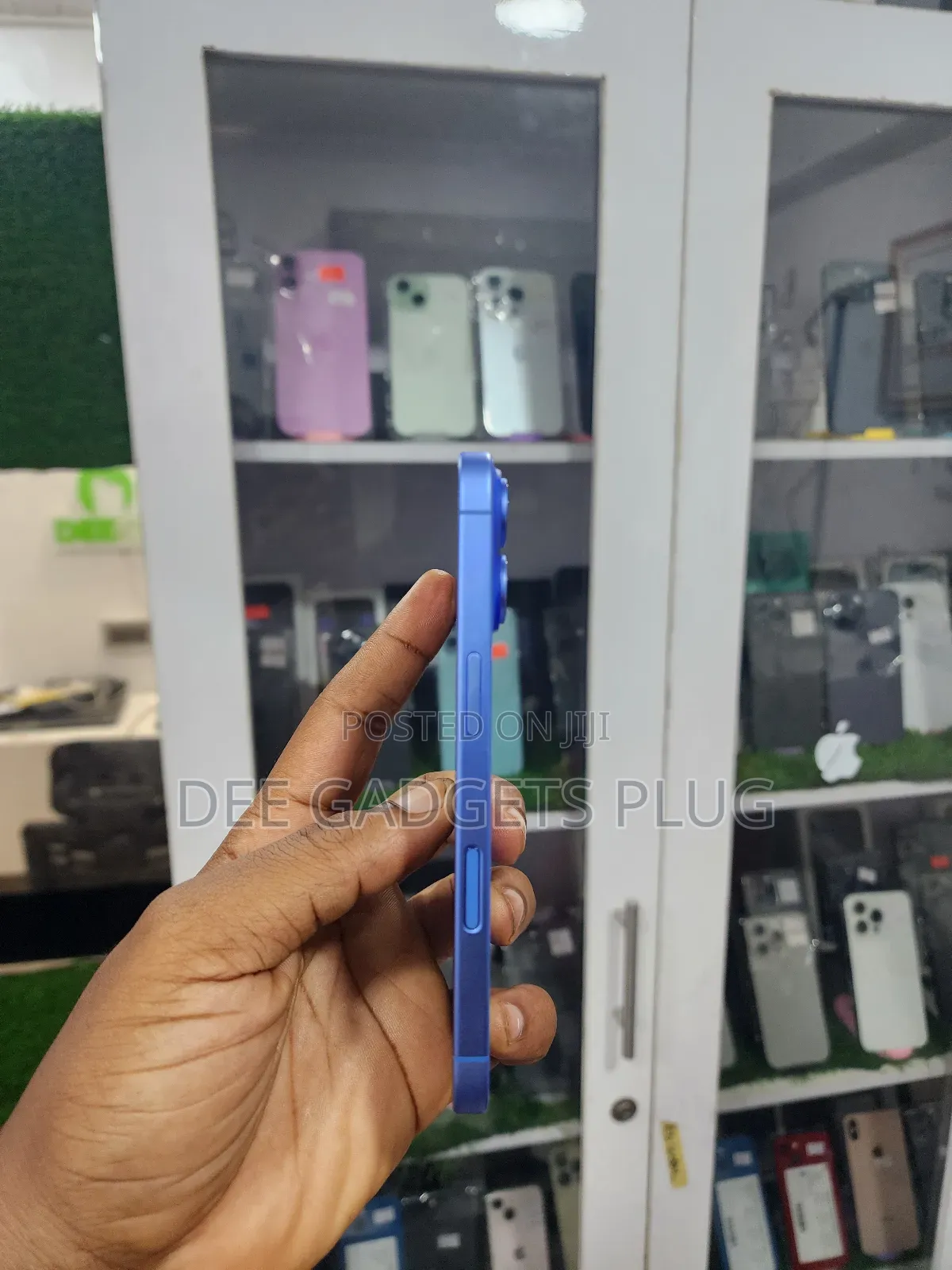 Apple iPhone 16 128 GB Blue