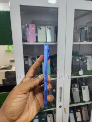 Apple iPhone 16 128 GB Blue
