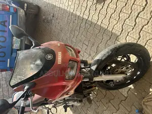 Yamaha FZ 2000 Black