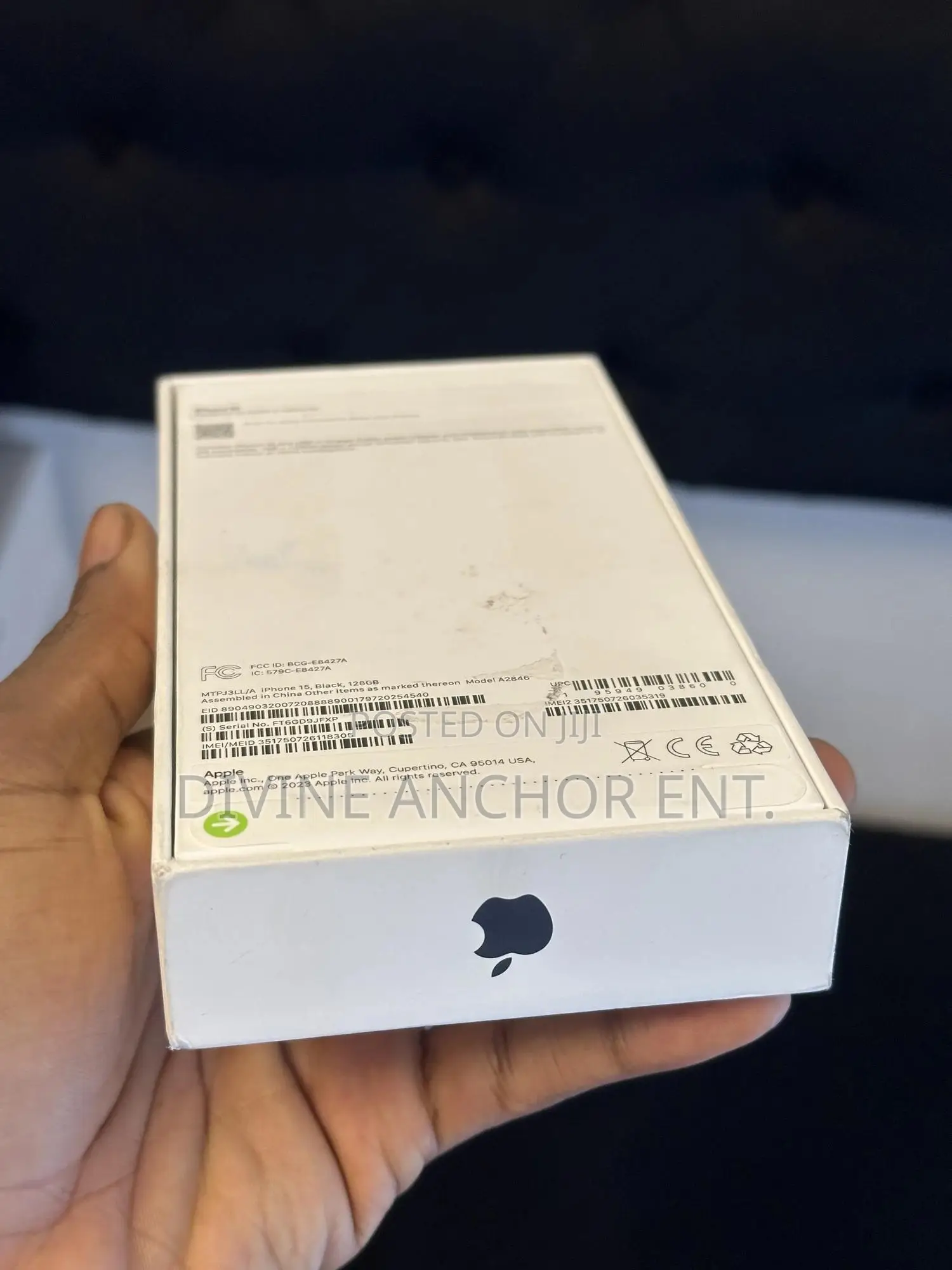 New Apple iPhone 15 128 GB White