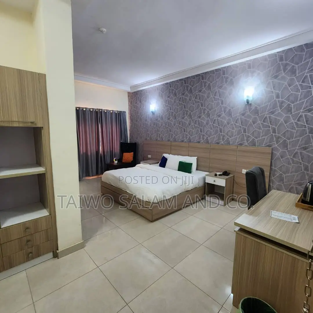 Newly Built Functioning 25 Rooms Hotel