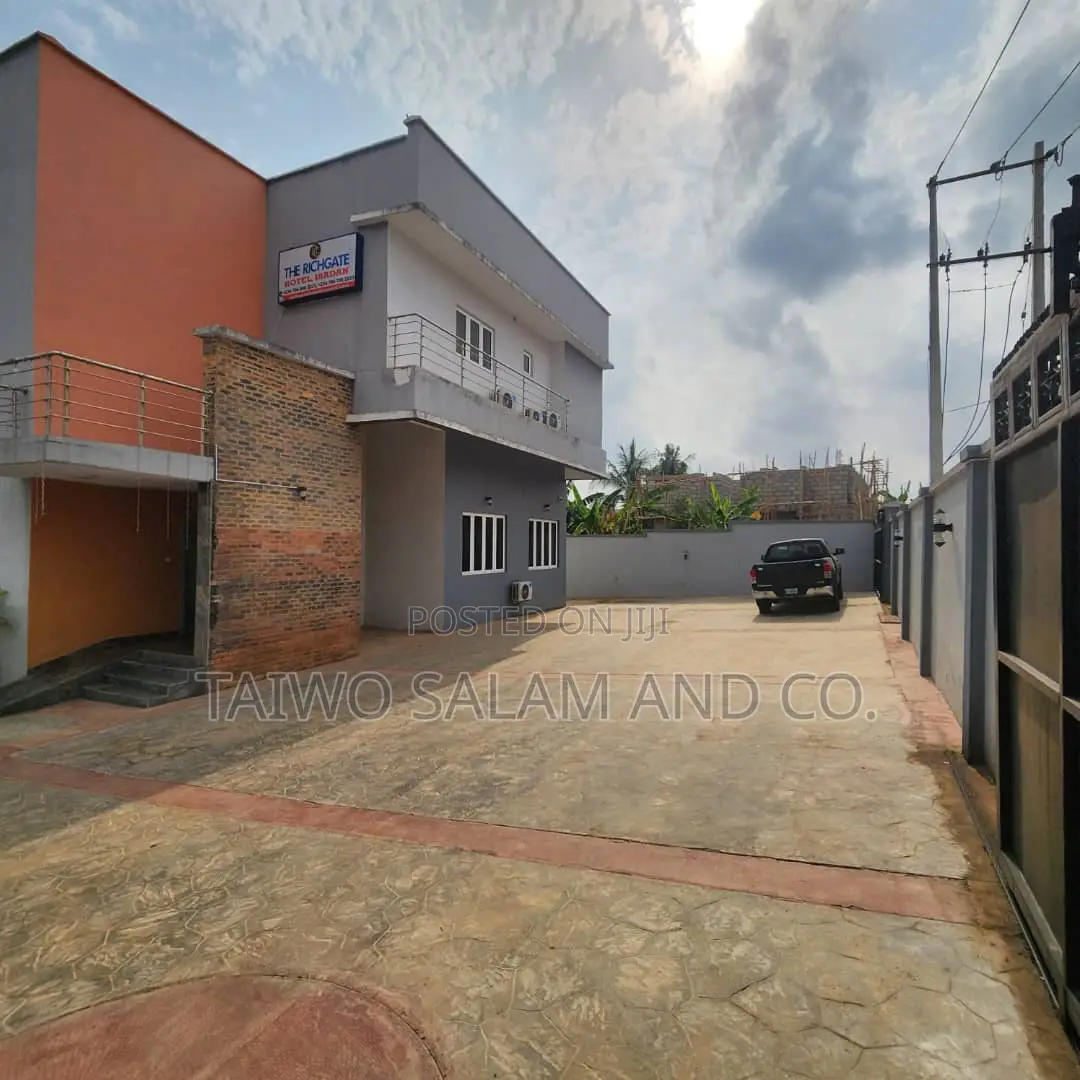 Newly Built Functioning 25 Rooms Hotel