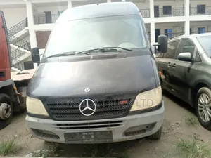 Mercedes-Benz Sprinter 1998 Black