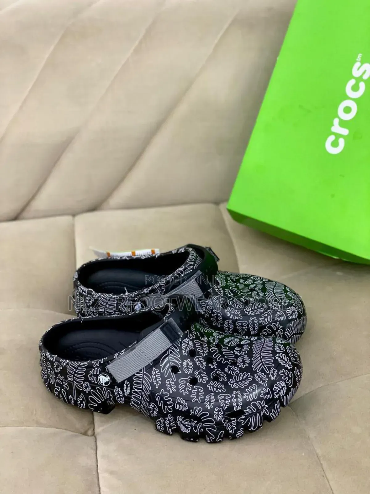 Original Latest Unisex Crocs.