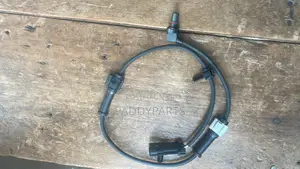 Photo - Chevrolet Avalanche Abs Wheel Speed Sensor 2007-2014