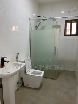5bdrm Duplex in Jahi for rent