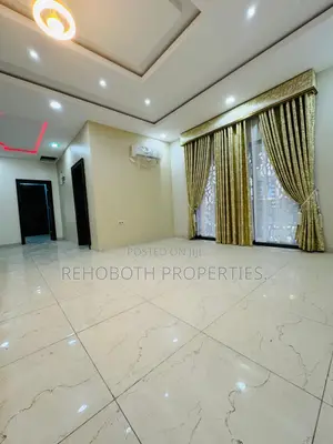8bdrm Duplex in Lere Adigun Gra, Ibadan for rent