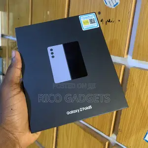 New Samsung Galaxy Z Fold 5 256 GB White