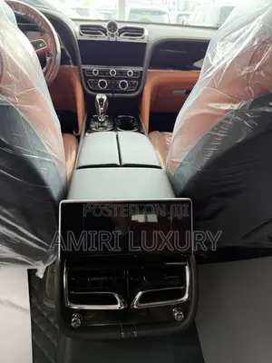 Bentley Bentayga 2024 Black
