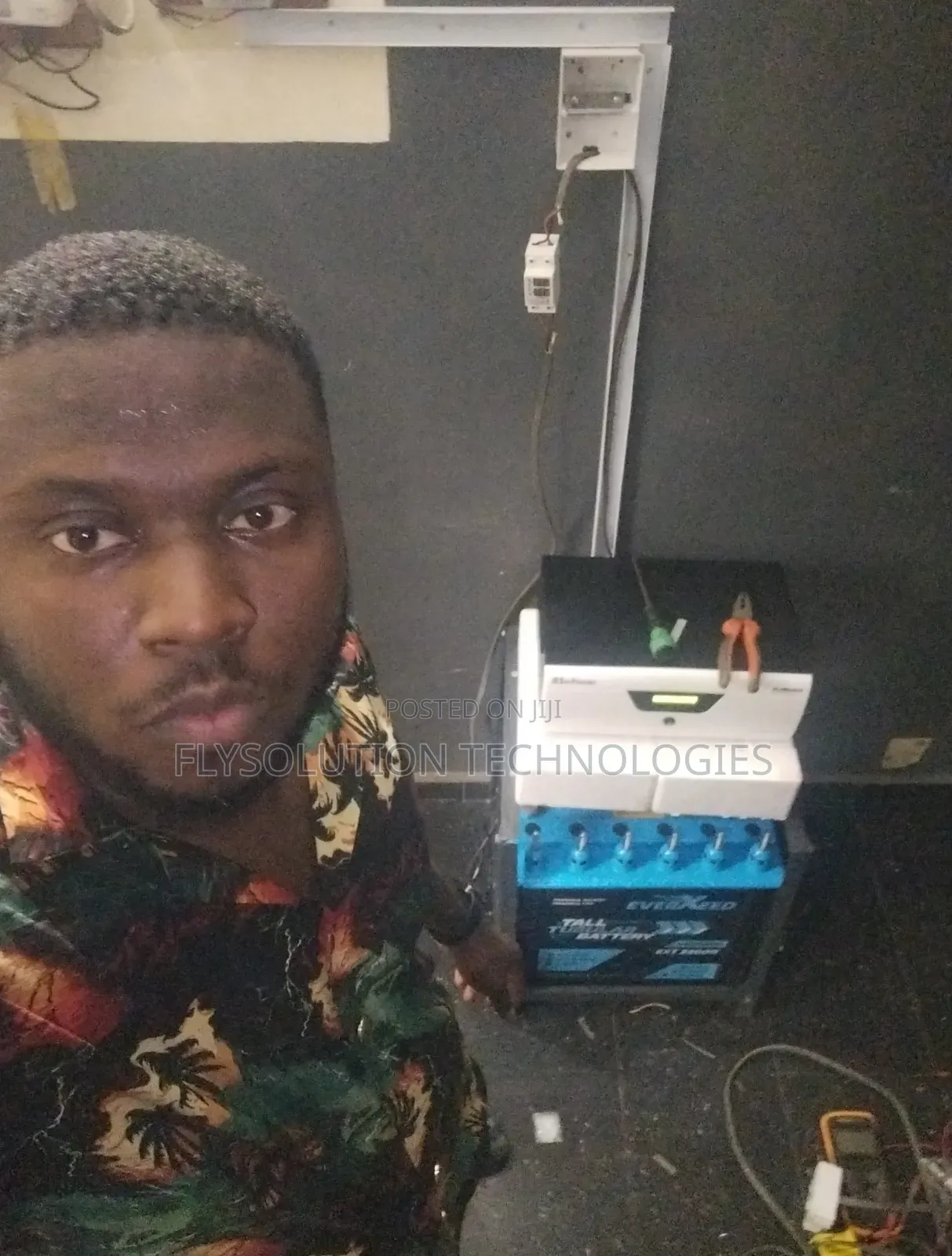 1.6kva Ups Inverter System Homes Offices (Solar Optional)