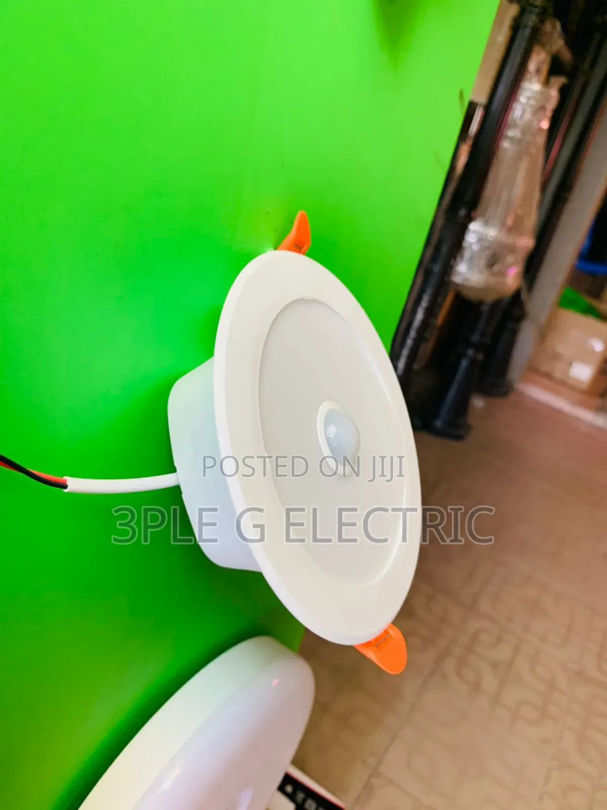 Sensor Pop Light