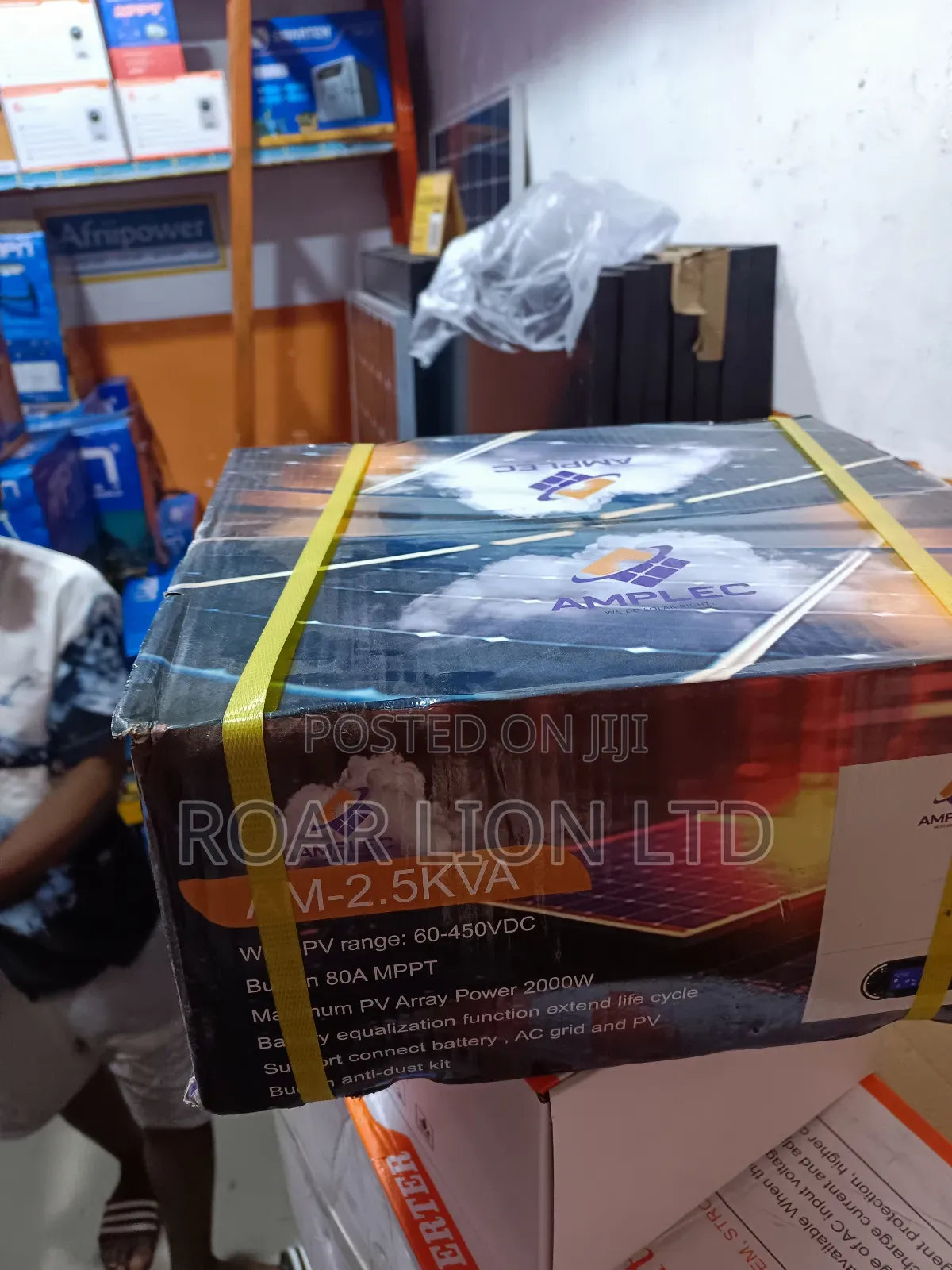 Amplec 2.5kva 12V Hybrid Inverter