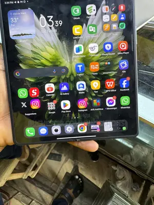 Tecno Phantom V Flip2 5G 256 GB Black