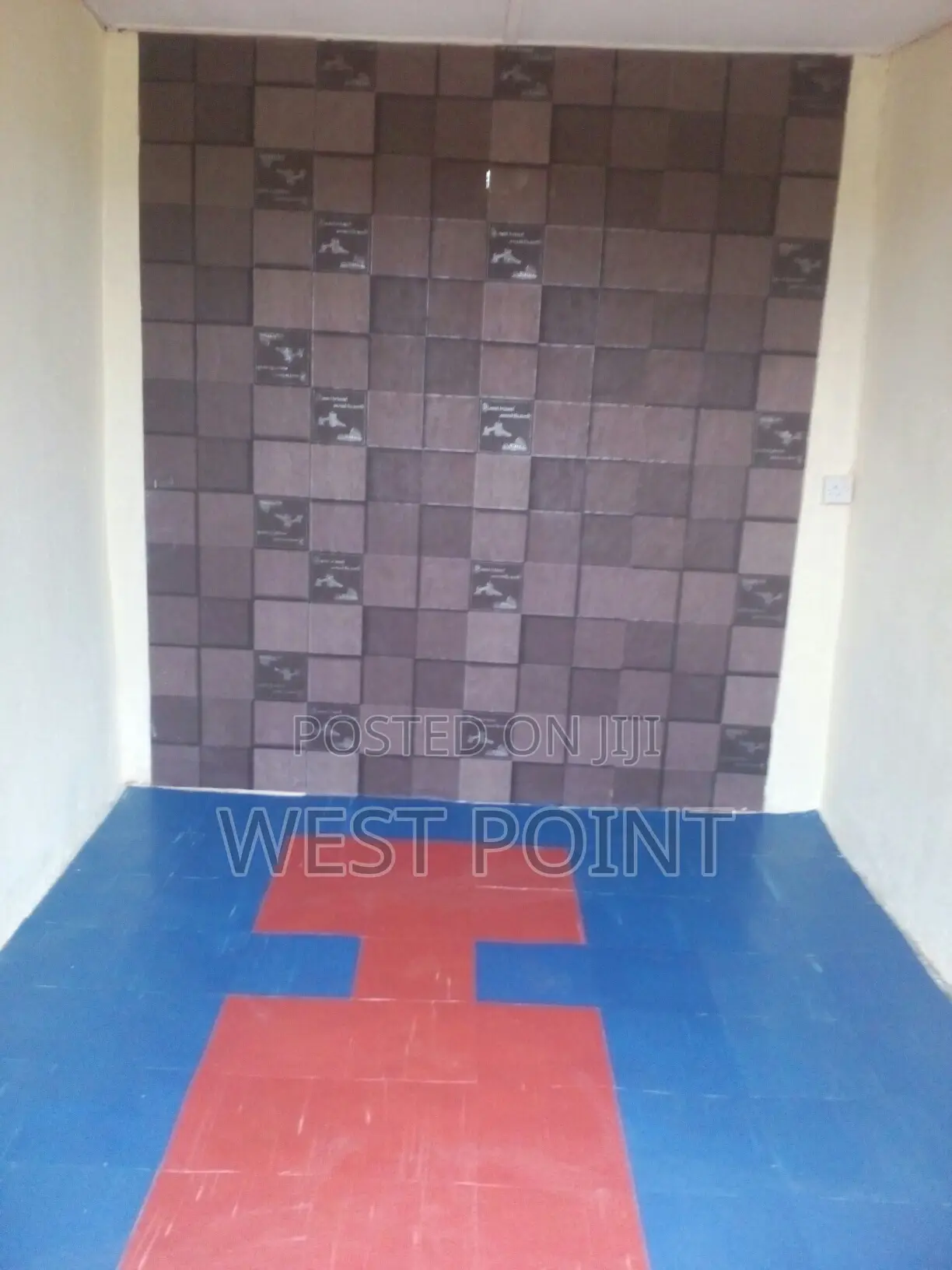 Painter/Wallpaper/Window Blind/ Wall Screeding