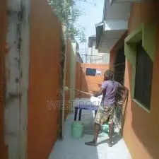 Painter/Wallpaper/Window Blind/ Wall Screeding