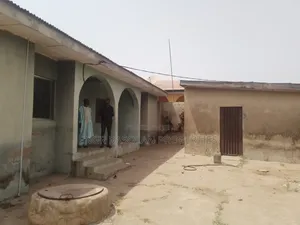 4bdrm Bungalow in Sango, Ilorin South for sale
