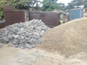 Hard Core Granite