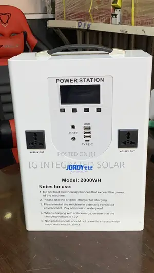 2000W Lifepo4 Lithium Battery Power Station Generator