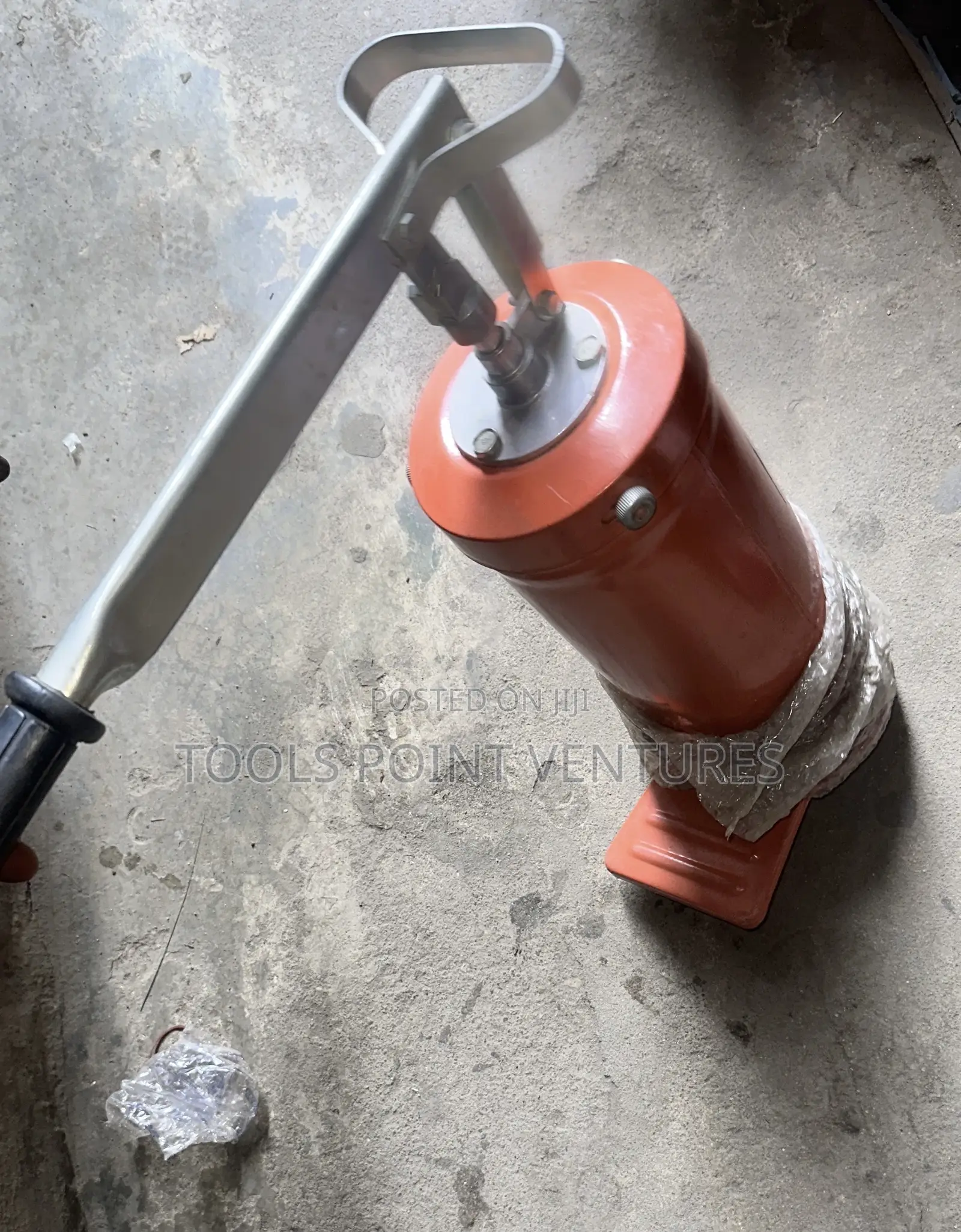 Grease Bucket Pump (6kg)