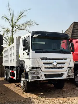 2017 Howo Dump Truck 10 Tyres