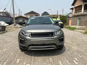 Land Rover Range Rover Evoque HSE Dynamic 4x4 5-Door 2017 Gray