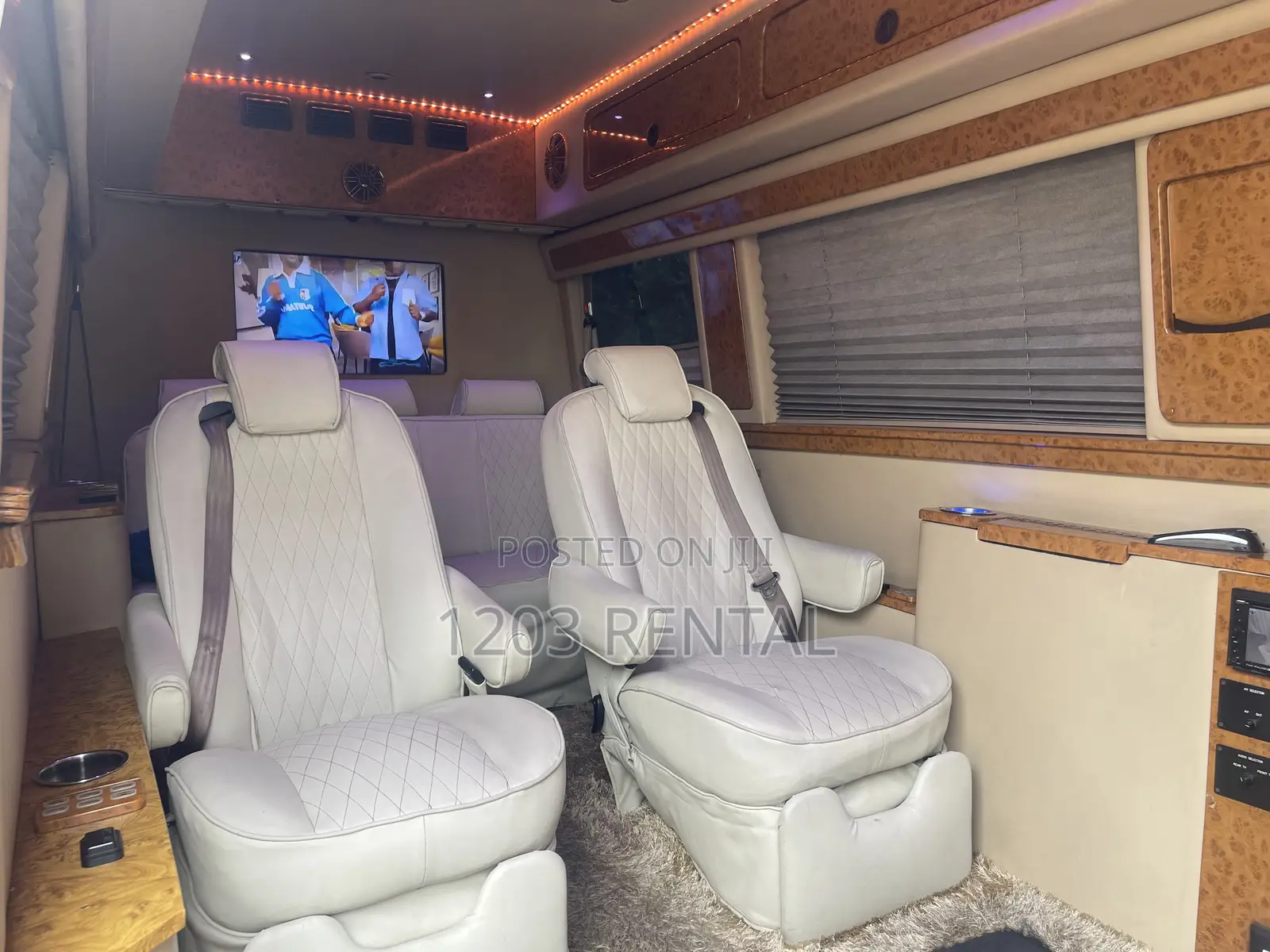 Mercedes Sprinter Bus