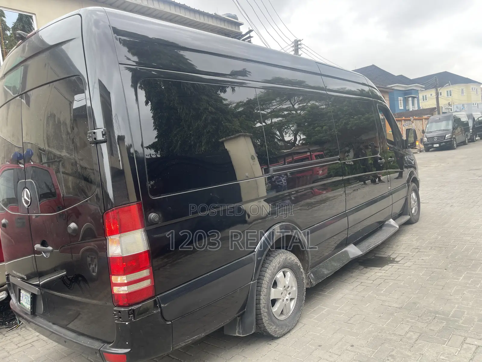 Mercedes Sprinter Bus