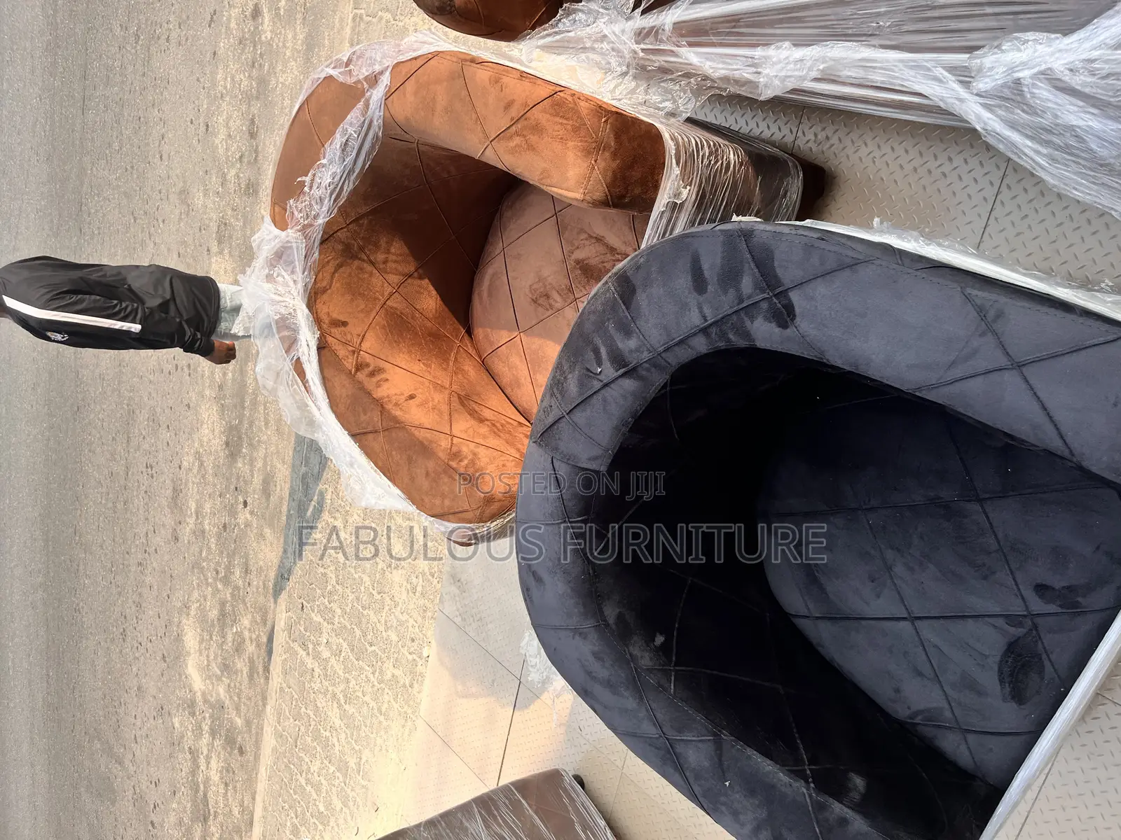 Single Bucket Sofa