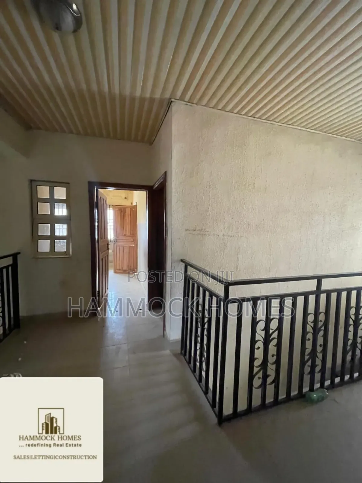 5bdrm Duplex in Alafia, Oke’Badan, Akobo for sale