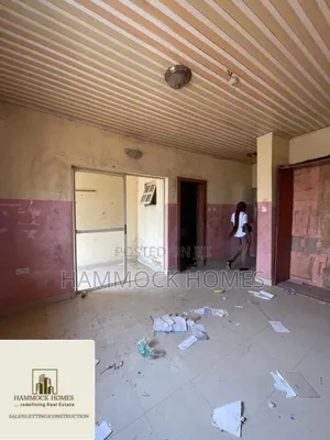 5bdrm Duplex in Alafia, Oke’Badan, Akobo for sale