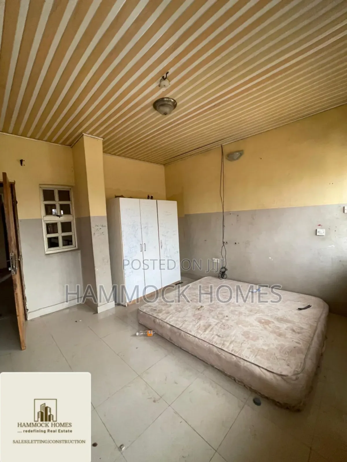 5bdrm Duplex in Alafia, Oke’Badan, Akobo for sale