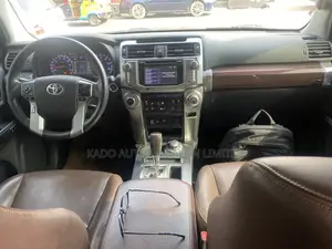 Toyota 4-Runner 2018 Blue