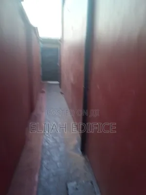 Furnished Studio Apartment in Ikorodu Garage for rent