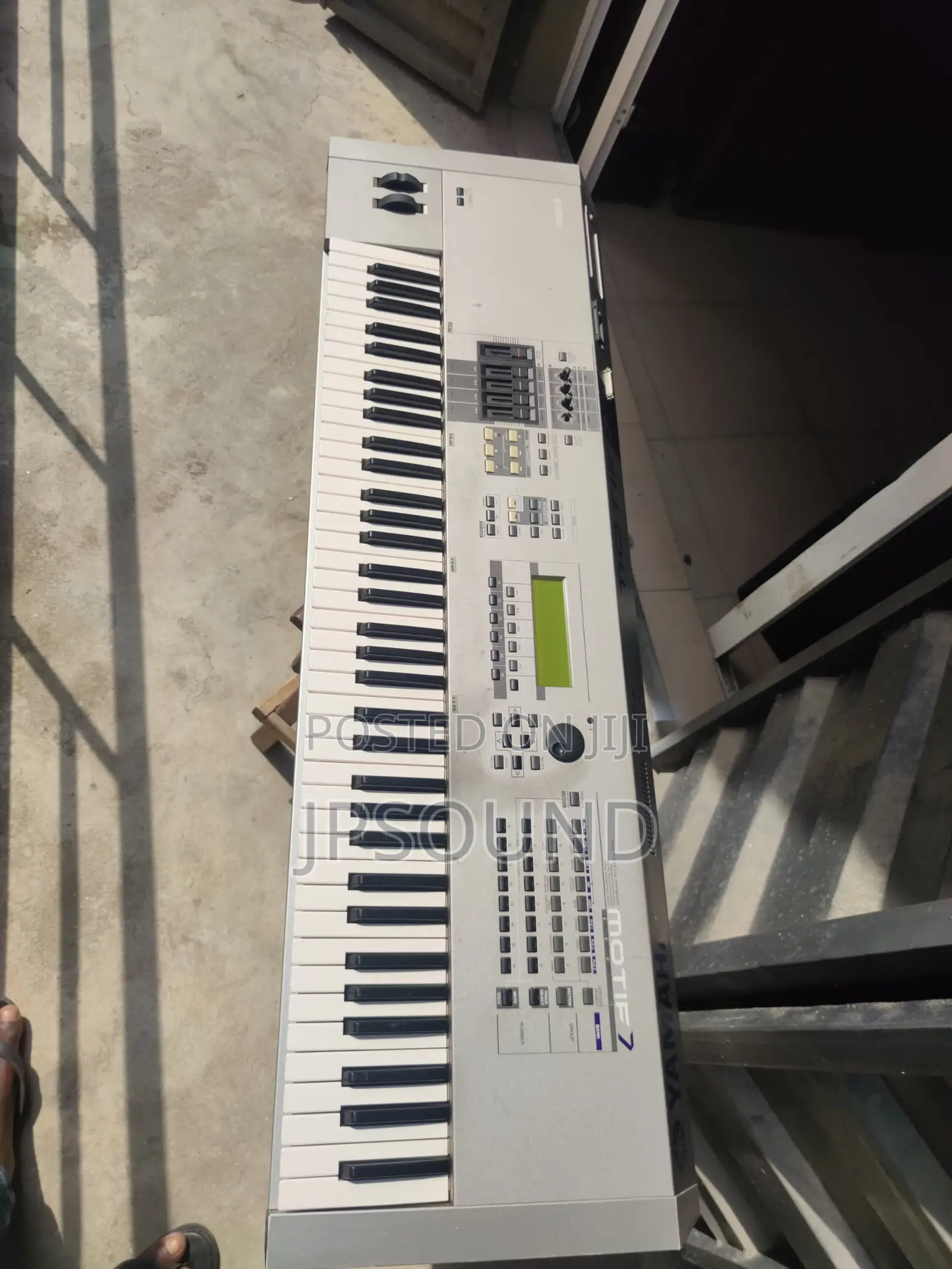 Yamaha Motif 7 Keyboard