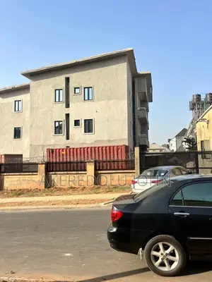 12bdrm Apartment in Wuye for rent
