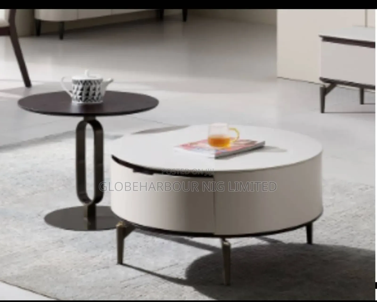 Luxury Center Table
