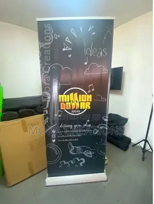 Roll Up Banners (Wide Base)