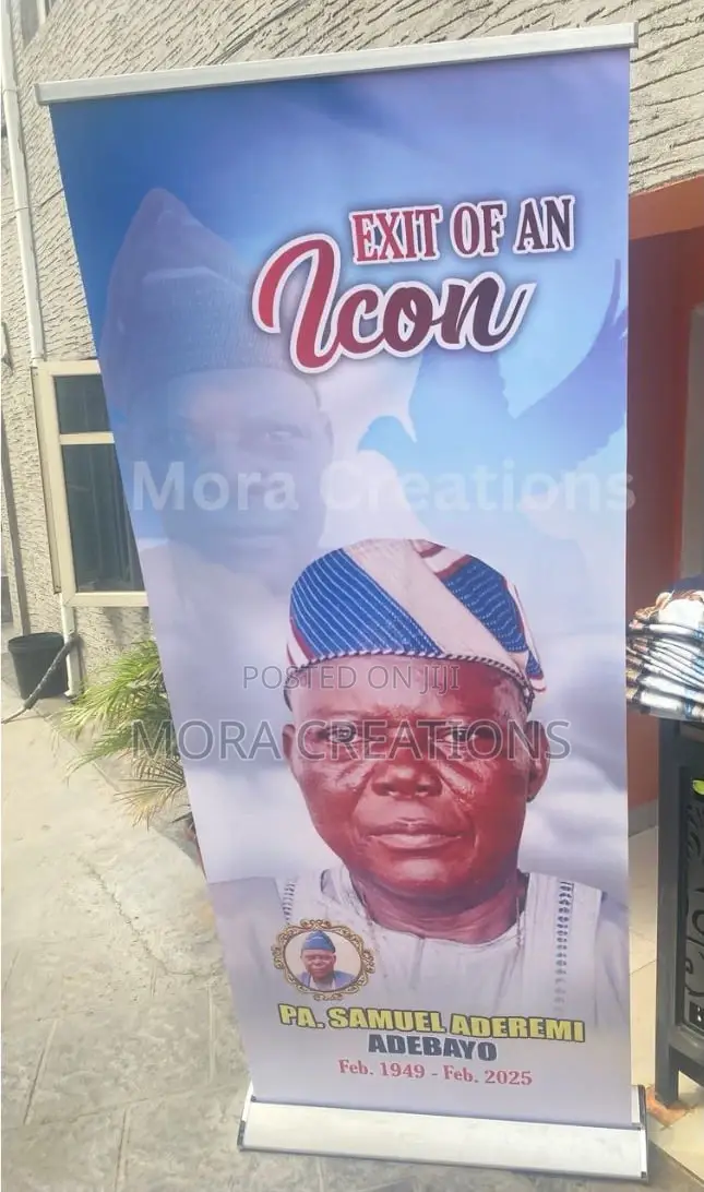 Roll Up Banners (Wide Base)