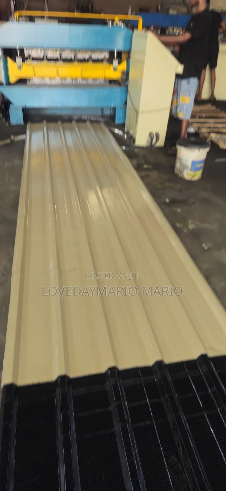 Metral Corrugation Grey Beige