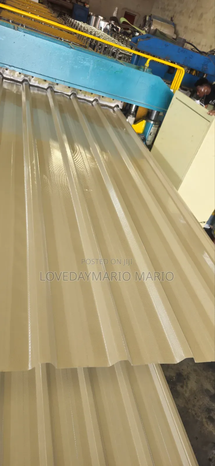 Metral Corrugation Grey Beige