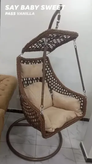 Homes Swinging Basket 🧺