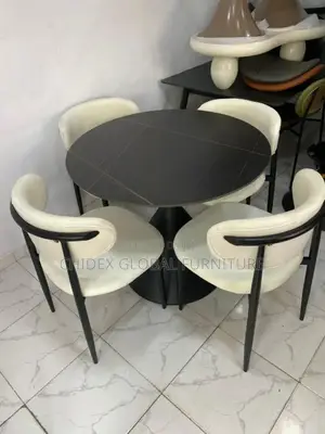 Set Simple Round Dining Table With Chairs