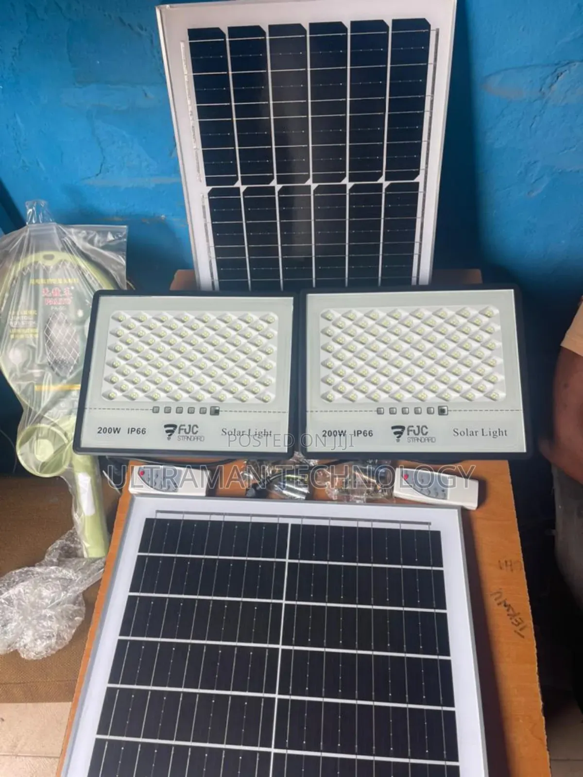 200watts Standard Solar Flood Light + Solar Panel