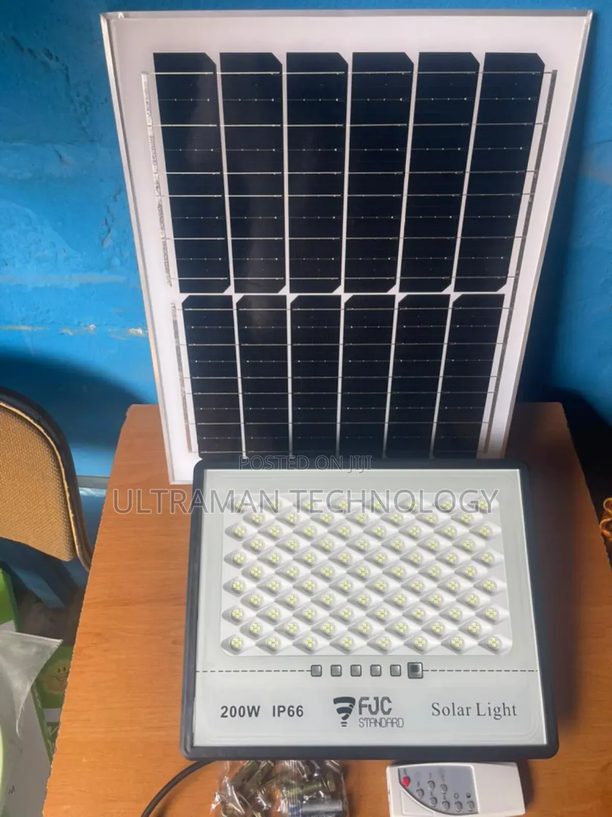 200watts Standard Solar Flood Light + Solar Panel