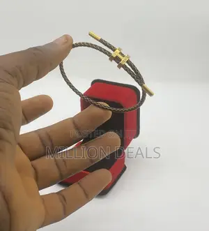 Photo - Stylish Pattern Mixed Black Luxe Link Silicon Bracelet