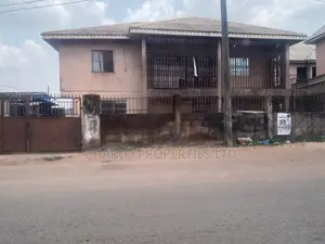 12bdrm Block of Flats in Benin City for sale