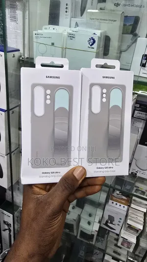 Galaxy S25 Ultra
Standing Grip Case